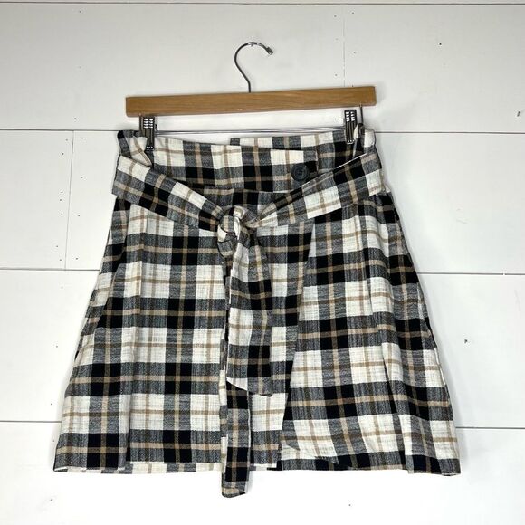Women’s Zara Checkered Paperbag Skirt M NWOT - Picture 1 of 11
